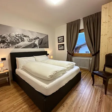 House 2 Via Funivie, Pista Stelvio, Posto Auto شقة